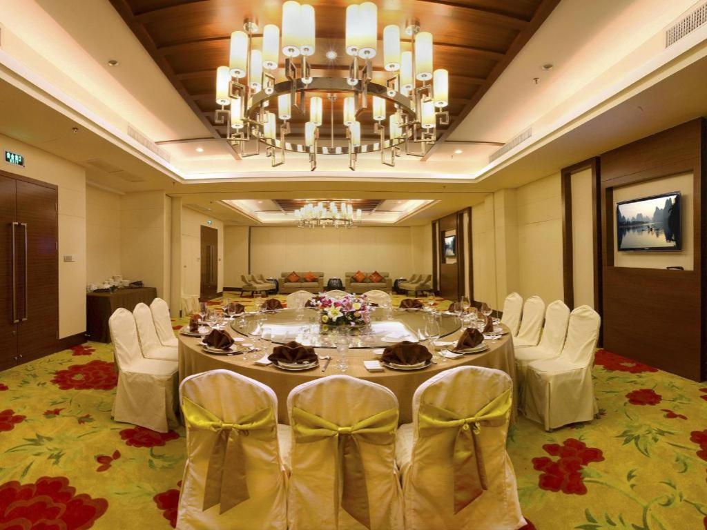 Guilin Grand Link Hotel Exterior photo